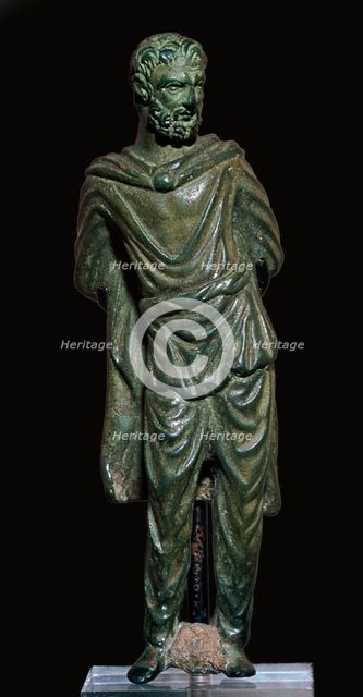 Roman bronze of a Gaulish prisoner. Artist: Unknown