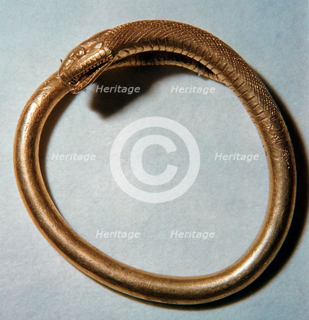 Roman gold bracelet, 1st century. Artist: Unknown