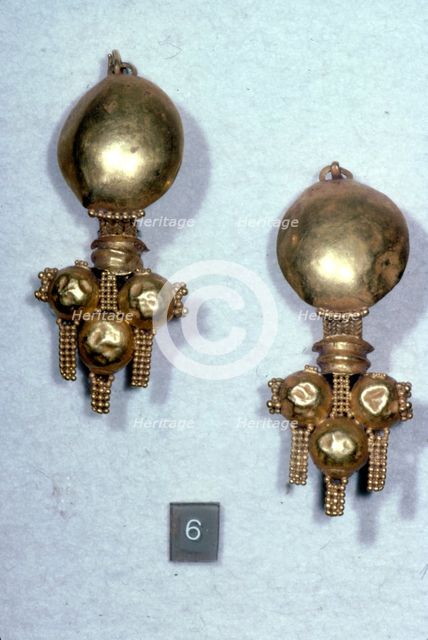 Roman Earrings from Samsun in Asia Minor, 3rd Century. Artist: Unknown.
