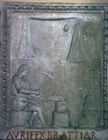Roman smith at work, 2nd century