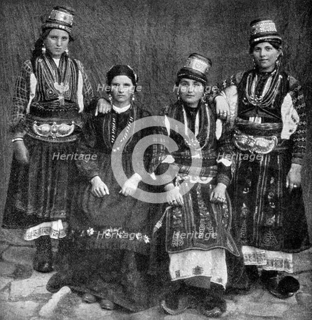 Romany women, Albania, 1922.Artist: Underwood & Underwood