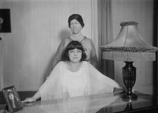 Rosa Ponselle & Anna Ryan, between c1915 and c1920. Creator: Bain News Service
