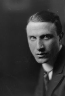 Rosen, Felix, Mr., portrait photograph, 1916 Feb. 28. Creator: Arnold Genthe