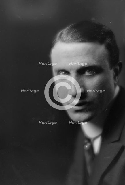 Rosen, Felix, Mr., portrait photograph, 1916 Feb. 28. Creator: Arnold Genthe.