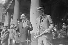 Ross Appleton notifies Gaynor, 1913. Creator: Bain News Service