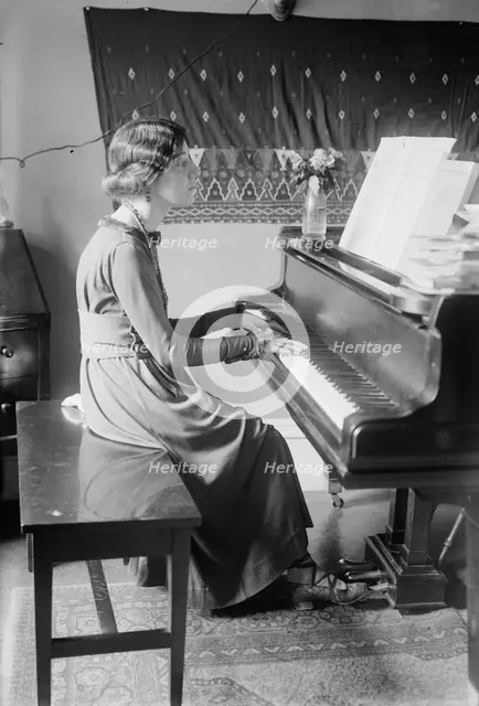 Ratan Devi, between c1915 and c1920. Creator: Bain News Service.