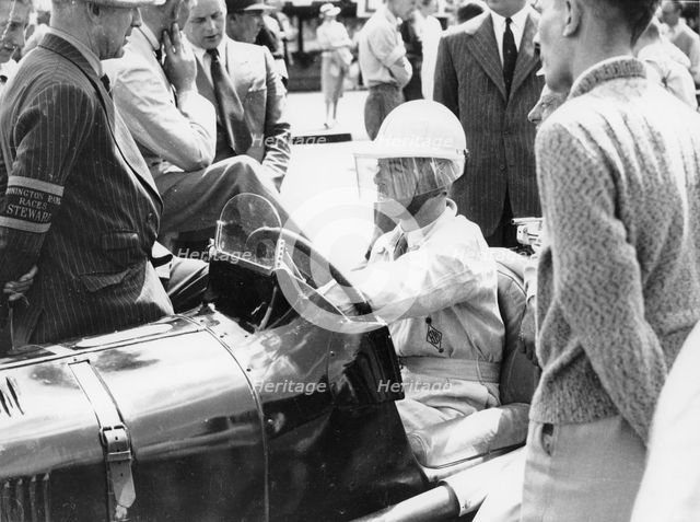 Raymond Mays at the British Empire Trophy Race, Donington Park, Derbyshire, 1939. Artist: Unknown