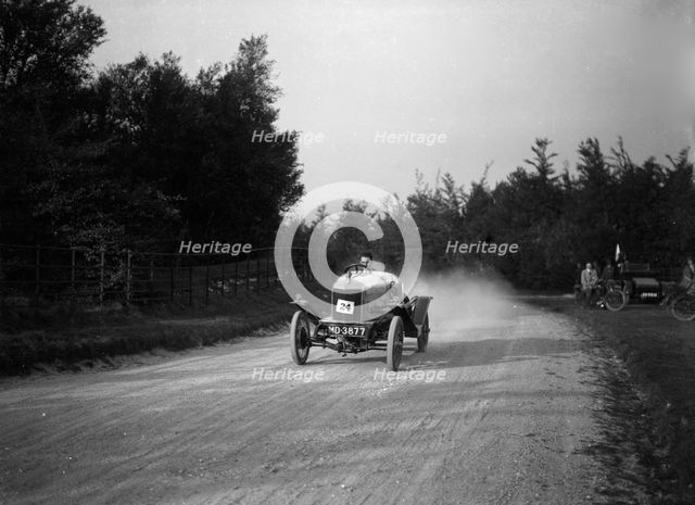 Raymond Mays' Hillman Speed Model 1496 cc 'Quicksilver, Inter-Varsity Hillclimb, Tring, Herts, 1921. Artist: Bill Brunell.