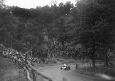 Raymond Mays Vauxhall-Villiers competing in the Shelsley Walsh Speed Hill Climb, Worcestershire. Artist: Bill Brunell