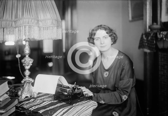 Raymonde Delaunois, between c1915 and c1920. Creator: Bain News Service.