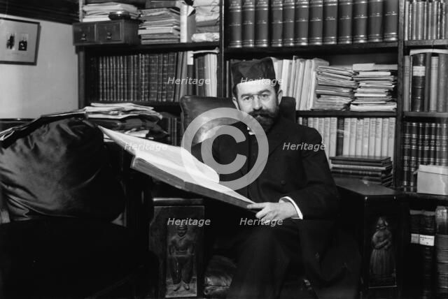 Rabbi Hertz, (1913?). Creators: Bain News Service, George Graham Bain.