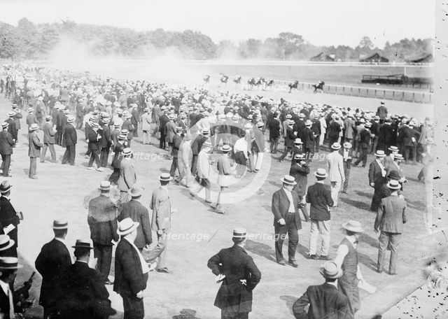 Race track - Saratoga, between c1910 and c1915. Creator: Bain News Service.