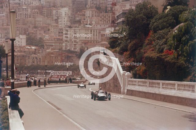 Racing cars on the road track at the Monaco Grand Prix, Monte Carlo. Artist: Unknown