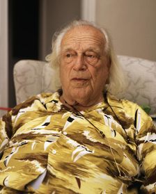 Rafael Alberti (1902-1999), 1988 photo