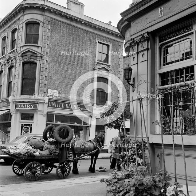 Rag and bone cart, Kensington, London, 1962-1964. Artist: John Gay