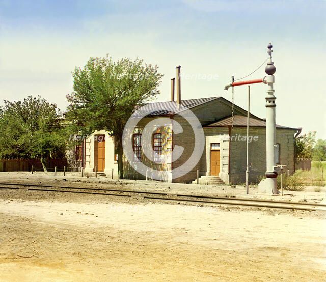 Railroad station with water crane and tracks, between 1905 and 1915. Creator: Sergey Mikhaylovich Prokudin-Gorsky.