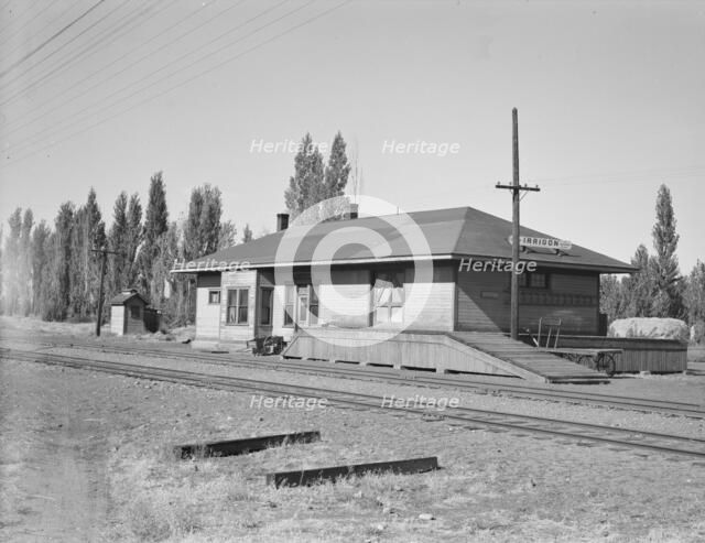 Railroad station, Irrigon, Oregon, 1939. Creator: Dorothea Lange.