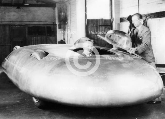 Railton Special Land Speed Record car, Brooklands, Surrey, 1938. Artist: Unknown