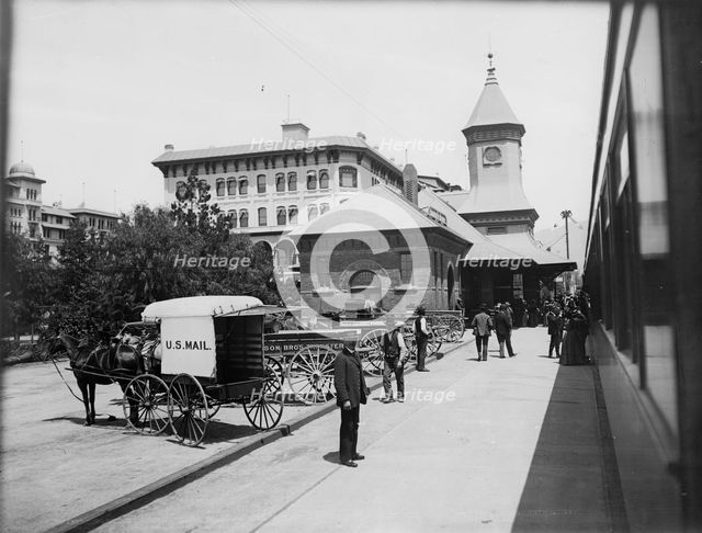 Railway station, Pasadena, between 1900 and 1906. Creator: Unknown.