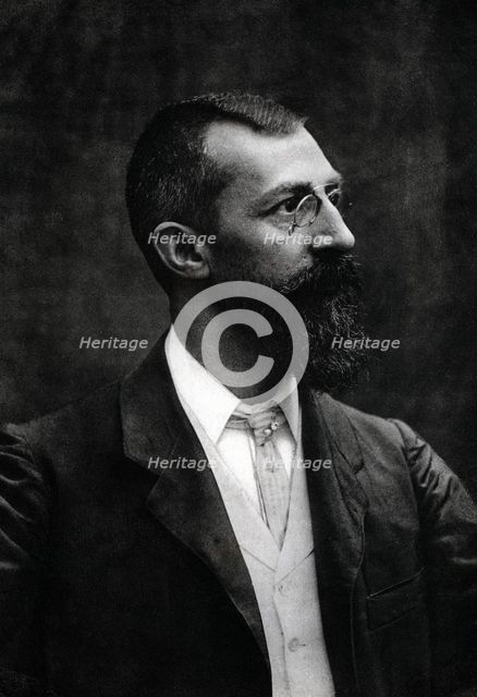 Raimundo Abadal and Calderó (Vic, 1862-Rupià, Baix Empordà, 1945), legal doctor, Senator for Barc…