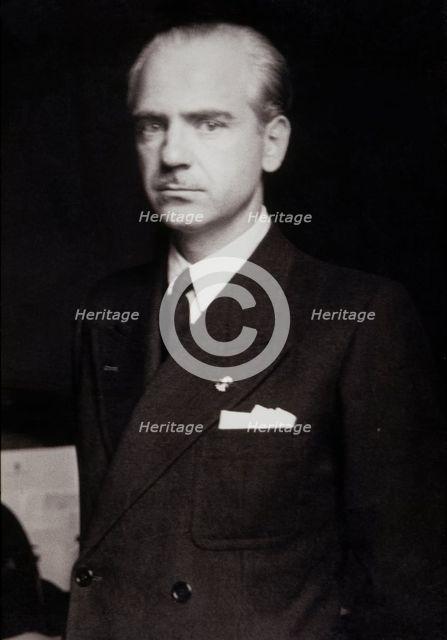 Ramón Serrano (1901-2003), Spanish politician, Foreign Minister in Franco's Government.