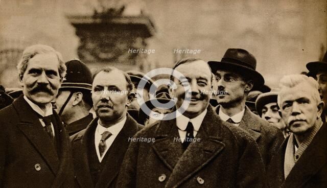 'Ramsay Macdonald, first Labour British Prime Minister, leaving Buckingham Palace after being asked  Artist: Unknown.