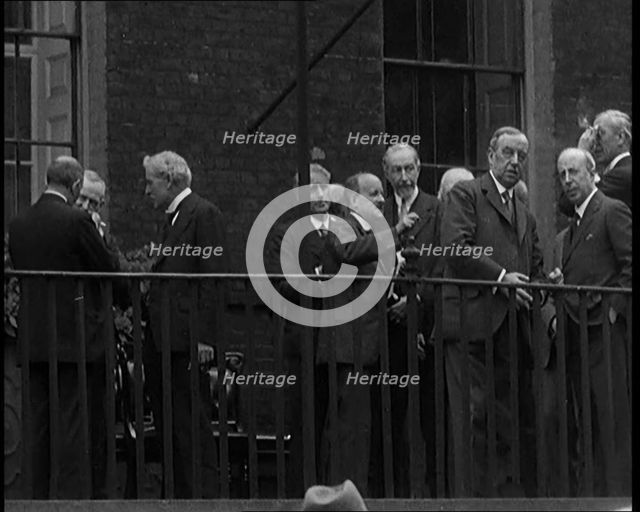 Ramsay MacDonald's Labour Government Gathering on a Balcony, 1929. Creator: British Pathe Ltd.