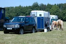 Range Rover with horse box at 2006 New Forest Show. Creator: Unknown