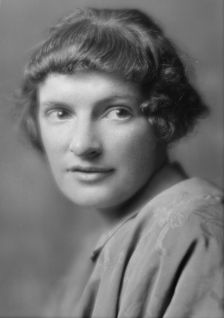 Randolph, Clemence, Miss, portrait photograph, 1914 Oct. 29. Creator: Arnold Genthe