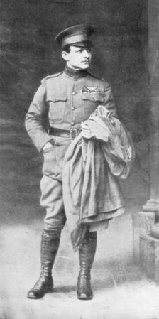 Raoul Lufbery, French-American fighter pilot and flying ace of World War I, 1914-1918