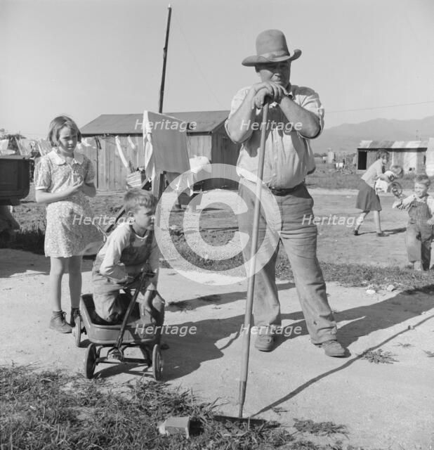Rapidly growing settlement of lettuce workers, outskirts of Salinas, California, 1939. Creator: Dorothea Lange.
