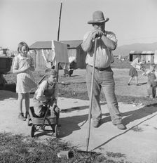 Rapidly growing settlement of lettuce workers, outskirts of Salinas, California, 1939. Creator: Dorothea Lange