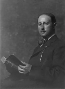 Rasenbach, Abraham S.W., Dr., portrait photograph, 1917 or 1918. Creator: Arnold Genthe