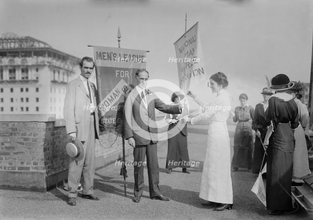 R.C. Beadle, A.H. Brown, Frances Bjorkman, 1913. Creator: Bain News Service.