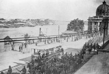 Return of the Light Horse, Custom's House, Brisbane, Queensland, 1919. Creator: Robert Augustus Henry L'Estrange