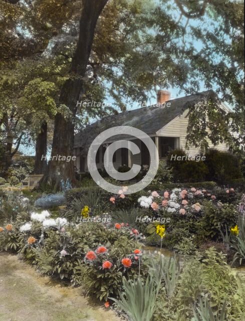 "Reveille," Elmer Mulford Crutchfield house, 4200 Cary Street, Richmond, Virginia, 1929. Creator: Frances Benjamin Johnston.