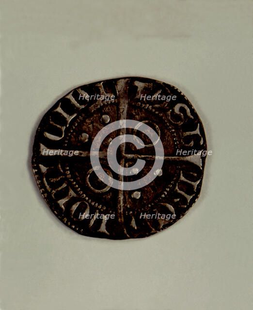Reverse of a Cruzado in silver, reign of Peter III the ceremonious. Mint: Zaragoza..
