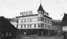 Revilla Hotel, between c1900 and c1930. Creator: Unknown