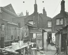Rear of houses prior to slum clearance, Princess Road, Lambeth, London, 1914