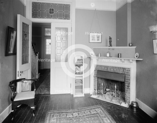 Reception room, probably in a clubhouse, New York City, between 1900 and 1910. Creator: William H. Jackson.