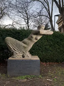 Reclining Woman sculpture by Karel Vogel, Great West Road, Hammersmith, London, 2016. Artist: Chris Redgrave