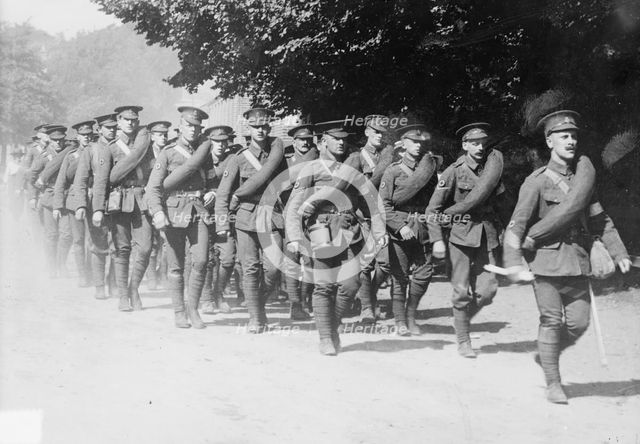 Recruits at Aldershot on practice hike, between 1914 and c1915. Creator: Bain News Service.