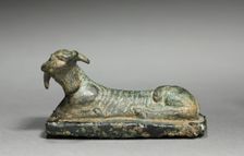 Recumbent Animal on Grater, 700-500 BC. Creator: Unknown