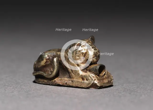 Recumbent Lion Bead, 1980-1801 BC. Creator: Unknown.