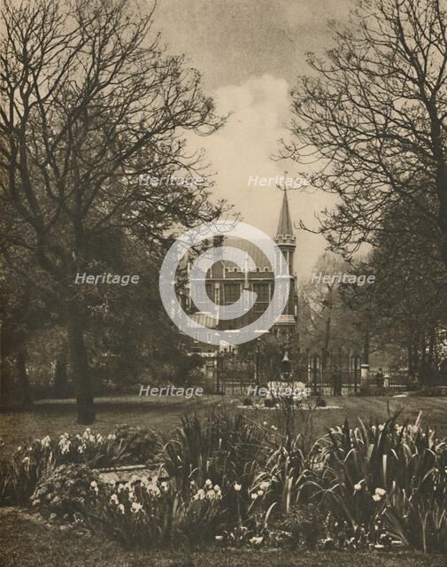 'Red Brick Library of Lincoln's Inn from New Square', c1935. Creator: King.