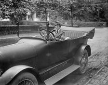 Red Cross Motor Corps - Groups, 1917. Creator: Harris & Ewing
