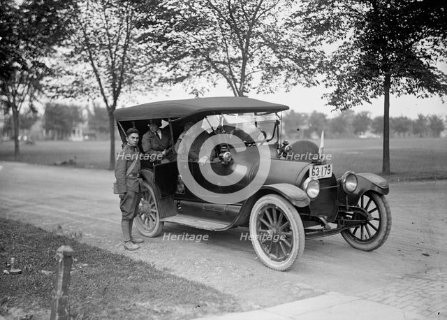 Red Cross Motor Corps - Groups, 1917. Creator: Harris & Ewing.