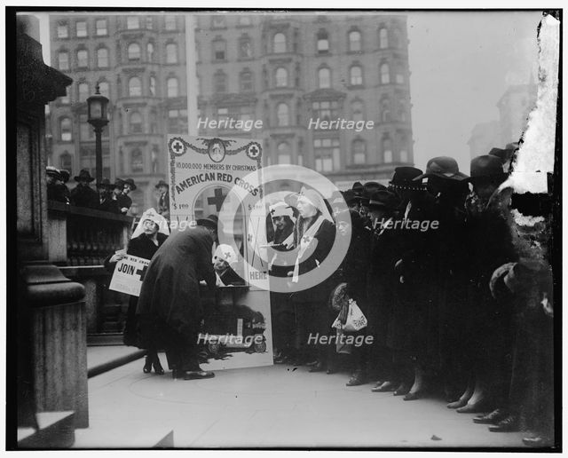 Red Cross, between 1910 and 1920. Creator: Harris & Ewing.