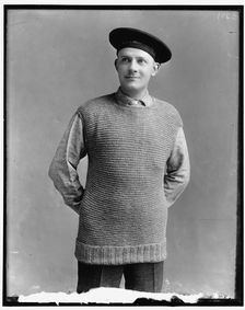 Red Cross, between 1910 and 1920. Creator: Harris & Ewing