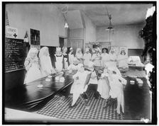 Red Cross, between 1910 and 1920. Creator: Harris & Ewing